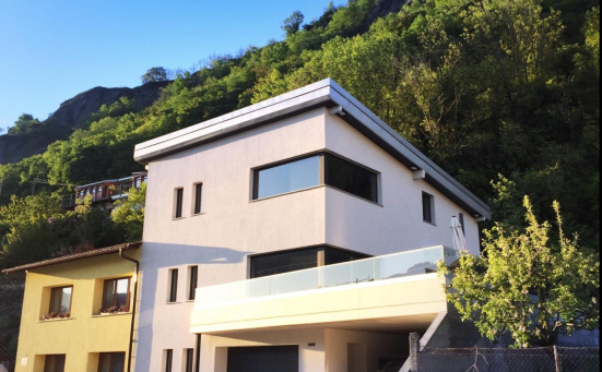 Maison contiguë, 4.5 pièces